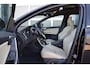 Volvo XC60 2.0 T5 FWD Polar+ OrigNL | Panoramadak | Trehaak | Leer | Nieuwstaat!