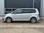 Volkswagen Touran 1.4 COMFORTLINE 7-PERSOONS / AIRCO NAVIGATIE PDC CRUISE SPORTVELGEN