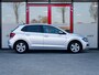 Volkswagen Polo 1.0 TSI Comfortline | Origineel NL | 1e Eigenaar | Camera | Navigatie | Airco | Adaptieve Cruise Control | Apple Carplay | Android Auto | Privacy Glas | Lichtmetalen Velgen | Metallic Lak | LED Achterlichten | Parkeersensoren |