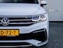 Volkswagen Tiguan 1.5 TSI R-Line Business+ | Schuif/ Kantel Panorama Dak | IQ Drive | Camera | Dode Hoek Detectie | Navigatie | Apple Carplay | Android Auto | Keyless Entry | LED Koplampen | Facelift | 3x R-Line |