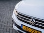 Volkswagen Tiguan 1.5 TSI R-Line Business+ | Schuif/ Kantel Panorama Dak | IQ Drive | Camera | Dode Hoek Detectie | Navigatie | Apple Carplay | Android Auto | Keyless Entry | LED Koplampen | Facelift | 3x R-Line |