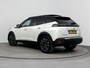 Peugeot e-2008 EV GT 50 kWh | SOH 99,5 % | Stoelverwarming | Panoramisch schuif kantelraam | Alcantara interieur | 18 inch lichtmetalen velgen |
