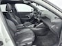 Peugeot e-2008 EV GT 50 kWh | Stoelverwarming | Panoramisch schuif kantelraam | Alcantara interieur |
