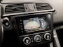 Renault Kadjar 1.3 TCe Intens Sport (APPLE CARPLAY, NAVIGATIE, CLIMATE, CAMERA, LEDER, KEYLESS, SPORTSTOELEN, GETINT GLAS, TREKHAAK, CRUISE, NIEUWSTAAT)
