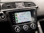 Renault Kadjar 1.3 TCe Intens Sport (APPLE CARPLAY, NAVIGATIE, CLIMATE, CAMERA, LEDER, KEYLESS, SPORTSTOELEN, GETINT GLAS, TREKHAAK, CRUISE, NIEUWSTAAT)