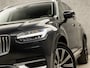 Volvo XC90 2.0 T8 Twin Engine AWD Inscription 7 Persoons 408Pk Automaat (PANORAMADAK, LUCHTVERING, BOWERS&WILKINS, STOELVENTILATIE, MEMORY SEATS, CAMERA, GETINT GLAS, ADAPTIVE CRUISE, NIEUWSTAAT)