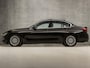 BMW 3-Serie 330e High Executive 252Pk Automaat (SCHUIFDAK, GROOT NAVI, ZWART HEMEL, LEDER, STOELVERWARMING, SPORTSTOELEN, PARKEERSENSOREN, XENON, CRUISE, NIEUWE APK, NIEUWSTAAT)