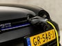 Volkswagen Golf 1.4 TSI GTE Sport 204Pk Automaat (APPLE CARPLAY, NAVIGATIE, CLIMATE, PARKEERSENSOREN, SPORTSTOELEN, GETINT GLAS, TREKHAAK, NIEUWE APK, NIEUWSTAAT)