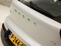 Volvo XC40 1.5 T2 Momentum Sport Automaat (APPLE CARPLAY, GROOT NAVI, STUUR/STOELVERWARMING, CAMERA, SPORTSTOELEN, KEYLESS, ELEK ACHTERKLEP, NIEUWSTAAT)