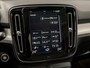 Volvo XC40 1.5 T5 Recharge Inscription 252Pk Automaat (PANORAMADAK, APPLE CARPLAY, GROOT NAVI, CAMERA, SPORTSTOELEN, KEYLESS, LED, NIEUWE APK, NIEUWSTAAT)