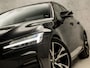 Volvo S60 2.0 T4 R-Design 190Pk Automaat (APPLE CARPLAY, GROOT NAVI, MEMORY SEATS, CAMERA, LEDER, SPORTSTOELEN, GETINT GLAS, PARKEERSENSOREN, NIEUWSTAAT)