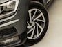 Volkswagen Tiguan 1.4 TSI Sportline (APPLE CARPLAY, GROOT NAVI, CLIMATE, STOELVERWARMING, ADAPTIVE CRUISE, SPORTSTOELEN, TREKHAAK, PARKEERSENSOREN, NIEUWSTAAT)