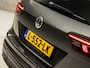 Volkswagen Tiguan 1.4 TSI Sportline (APPLE CARPLAY, GROOT NAVI, CLIMATE, STOELVERWARMING, ADAPTIVE CRUISE, SPORTSTOELEN, TREKHAAK, PARKEERSENSOREN, NIEUWSTAAT)