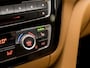 BMW 3-Serie 318i Luxury Sport Automaat (VIRTUAL COCKPIT, GROOT NAVI, COGNAC LEDER, STOELVERWARMING, PARKEERSENSOREN, ELEK ACHTERKLEP, GETINT GLAS, NIEUWE APK, NIEUWSTAAT)