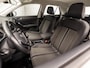 Volkswagen T-Roc 1.0 TSI Sport (APPLE CARPLAY, GROOT NAVI, ADAPTIVE CRUISE, PARKEERSENSOREN, SPORTSTOELEN, LANE ASSIST, NIEUWE APK, NIEUWSTAAT)