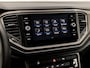 Volkswagen T-Roc 1.0 TSI Sport (APPLE CARPLAY, GROOT NAVI, ADAPTIVE CRUISE, PARKEERSENSOREN, SPORTSTOELEN, LANE ASSIST, NIEUWE APK, NIEUWSTAAT)