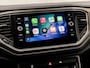 Volkswagen T-Roc 1.0 TSI Sport (APPLE CARPLAY, GROOT NAVI, ADAPTIVE CRUISE, PARKEERSENSOREN, SPORTSTOELEN, LANE ASSIST, NIEUWE APK, NIEUWSTAAT)