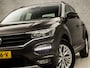 Volkswagen T-Roc 1.0 TSI Sport (APPLE CARPLAY, GROOT NAVI, ADAPTIVE CRUISE, PARKEERSENSOREN, SPORTSTOELEN, LANE ASSIST, NIEUWE APK, NIEUWSTAAT)