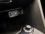 Volkswagen T-Roc 1.0 TSI Sport (APPLE CARPLAY, GROOT NAVI, ADAPTIVE CRUISE, PARKEERSENSOREN, SPORTSTOELEN, LANE ASSIST, NIEUWE APK, NIEUWSTAAT)