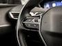Peugeot 5008 1.2 PureTech Allure Sport 7 Persoons 131Pk Automaat (APPLE CARPLAY, GROOT NAVI, LEDER, PARKEERSENSOREN, SPORTSTOELEN, GETINT GLAS, LANE ASSIST, CRUISE, NIEUWE APK, NIEUWSTAAT)