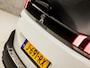Peugeot 5008 1.2 PureTech Allure Sport 7 Persoons 131Pk Automaat (APPLE CARPLAY, GROOT NAVI, LEDER, PARKEERSENSOREN, SPORTSTOELEN, GETINT GLAS, LANE ASSIST, CRUISE, NIEUWE APK, NIEUWSTAAT)