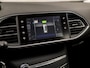 Peugeot 308 SW 1.2 PureTech Sport (NAVIGATIE, CLIMATE, CRUISE, LM VELGEN, SPORTSTOELEN, PARKEERSENSOREN, NIEUWE APK, NIEUWSTAAT)