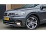 Volkswagen Tiguan 1.4 TSI 150PK R-Line & Highline Pano.Dak Leder Virtual Trekhaak 360-view 19inch LM *Unieke Tiguan* 61027km!