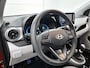 Hyundai i10 1.0 Premium | NL dealeronderhouden | Parkeersensoren achter | Apple CarPlay/Android Auto | DAB | achteruitrijcamera |