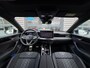 Volkswagen Passat Variant 1.5 eTSI R-Line Edition | Trekhaak | Panoramadak | Eletrische A-klep | Head up Display | Stoel-Stuur verwarming | Matrix lead koplampen |