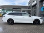 Volkswagen Passat Variant 1.5 eTSI R-Line Edition | Trekhaak | Panoramadak | Eletrische A-klep | Head up Display | Stoel-Stuur verwarming | Matrix lead koplampen |