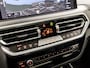 BMW X3 xDrive30e M Sport High Executive 293Pk Automaat (PANORAMADAK, M PAKKET, HEAD-UP DISPLAY, APPLE CARPLAY, 360 CAMERA, STUUR/STOELVERWARMING, ADAPTIVE CRUISE, SFEERVERLICHTING, NIEUWSTAAT)