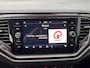 Volkswagen T-Roc 1.5 TSI Style Business automaat , afneembare trekhaak , Apple-carplay