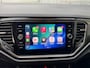 Volkswagen T-Roc 1.5 TSI Style Business automaat , afneembare trekhaak , Apple-carplay