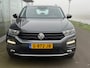 Volkswagen T-Roc 1.5 TSI Style Business automaat , afneembare trekhaak , Apple-carplay