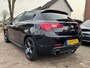 Alfa Romeo Giulietta 1.4 Turbo MultiAir 170PK QV Line Sport + 18"/ Navi/ Clima/ Cruise/ Panorama/ Leder/ Xenon/ NL auto