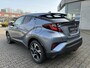 Toyota C-HR 1.8 HYBRID STYLE STOELVERW BLIND-SPOT PARK-SENSOREN NAVI APPLE/ANDROID KEYLESS 18" LM-VELGEN ALL-SEASONS