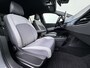 Volkswagen ID.3 First Plus 62kWh Navi-Pro Adap.Cruise Camera Matrix led 19" Ecc Apple Carplay Android Auto SOH 86% Stoel+Stuurverwarming Lmv Privacy Glas Keyless Rijstrooksensor 1e Eigenaar Origineel Nederlandse Auto