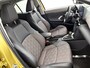 Toyota Yaris Cross 1.5 Hybrid Executive | BTW voertuig | Dealer onderhouden | dodehoek detectie | Stoel+stuurverwarming | Parkeersensoren voor+achter | Navigatie | Apple CarPlay/Android Auto |