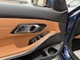 BMW 3-Serie 318i High Executive | Laser Led | Schuifdak | Sport stoelen leer | Zwarte Hemel |