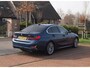 BMW 3-Serie 318i High Executive | Laser Led | Schuifdak | Camera | Sfeerverlichting | Sport stoelen leer | Zwarte Hemel |