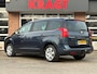 Peugeot 5008 Style 1.6T 156 pk 7 persoons - Navi - climate - cruise