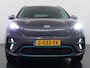 Kia Niro EV e-Niro ExecutiveLine 64kWh SOH 100% Leder Warmtepomp Elek.Stoel+Memory JBL®-Audio Pdc Navi Ecc Camera Apple Carplay Android Auto Stoelverwarming+Koeling Stuurverwarming Lmv Privacy Glas DAB Vess Lane Assist Blind Spot Origineel Nederlandse Auto Dealeronderhouden