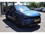 Lynk & Co 01 1.5 MY23! BLACKLINE! ZWARTE-HEMEL ROLHOES MY23 360-CAMERA PANO/SCHUIF INFINITY DAB NAVI CARPLAY STOELVERWARMING ELEK.ACHTERKLEP 20"LMV