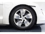 Porsche Taycan Performance 93 kWh | Panoramadak | Warmtepomp | Camera | 5 zits |