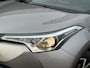 Toyota C-HR 1.8 Hybrid Bi-Tone Plus | Leder, Navi, Camera, Cruise, Stoel+Stuurverw., Climate | Dealeronderhouden |