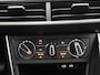 Volkswagen Polo 1.0 TSI Life | 95 PK | Airco | Digital Cockpit | Parkeersensoren Voor + Achter | Trekhaak (Afneembaar) | App Connect