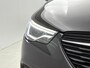 Opel Grandland X 1.6 Ultimate 180pk Automaat | Glazendak | Elektrische Bestuurdersstoel | Elektrische Klep | Leder | Stoelverwarming/ -Verkoeling | LED | Navigatie | Camera | Keyless Entry/Start | 19"LMV |