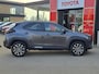 Toyota Yaris Cross 1.5 Hybrid 115 First Edition APPLE/ANDROID STOEL/STUURVERWARMING NAVI AD-CRUISE PRIVACY-GLASS 17"LM-VELGEN