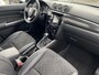 Suzuki Vitara 1.5 Hybrid Style Automaat | GEEN AFLEVERKOSTEN | Schuif /- kanteldak | Parkeersensoren voor en achter | Apple Carplay & Android Auto | Navigatiesysteem | Trekhaak |