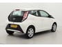 Toyota Aygo 1.0 VVT-i x-play | Volledige dealerhistorie | Origineel NL | Airco | Camera | Bluetooth